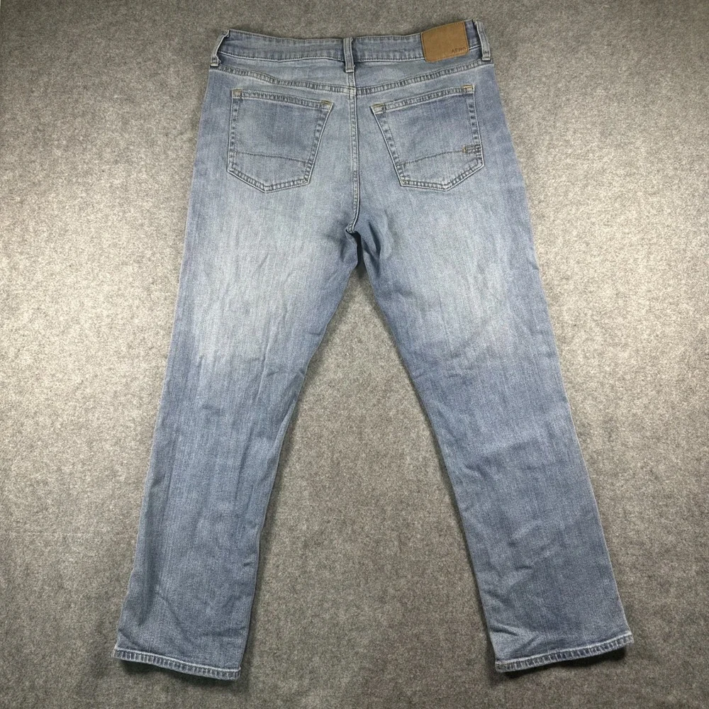 Aeropostale Athletic‎ Straight Jeans 31/30 Blue Light Wash Stretch Denim